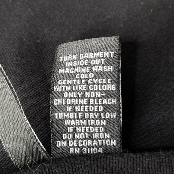 Merry Christmas In Paris Top - Picture 7 of 8